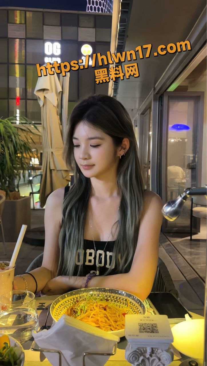 724X1280
