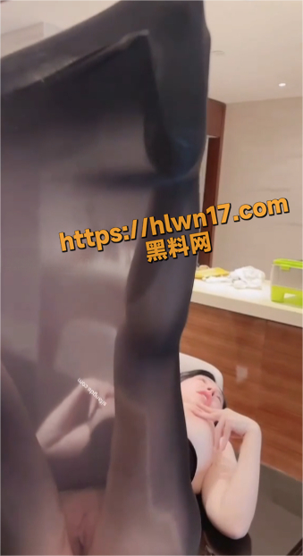 339X622