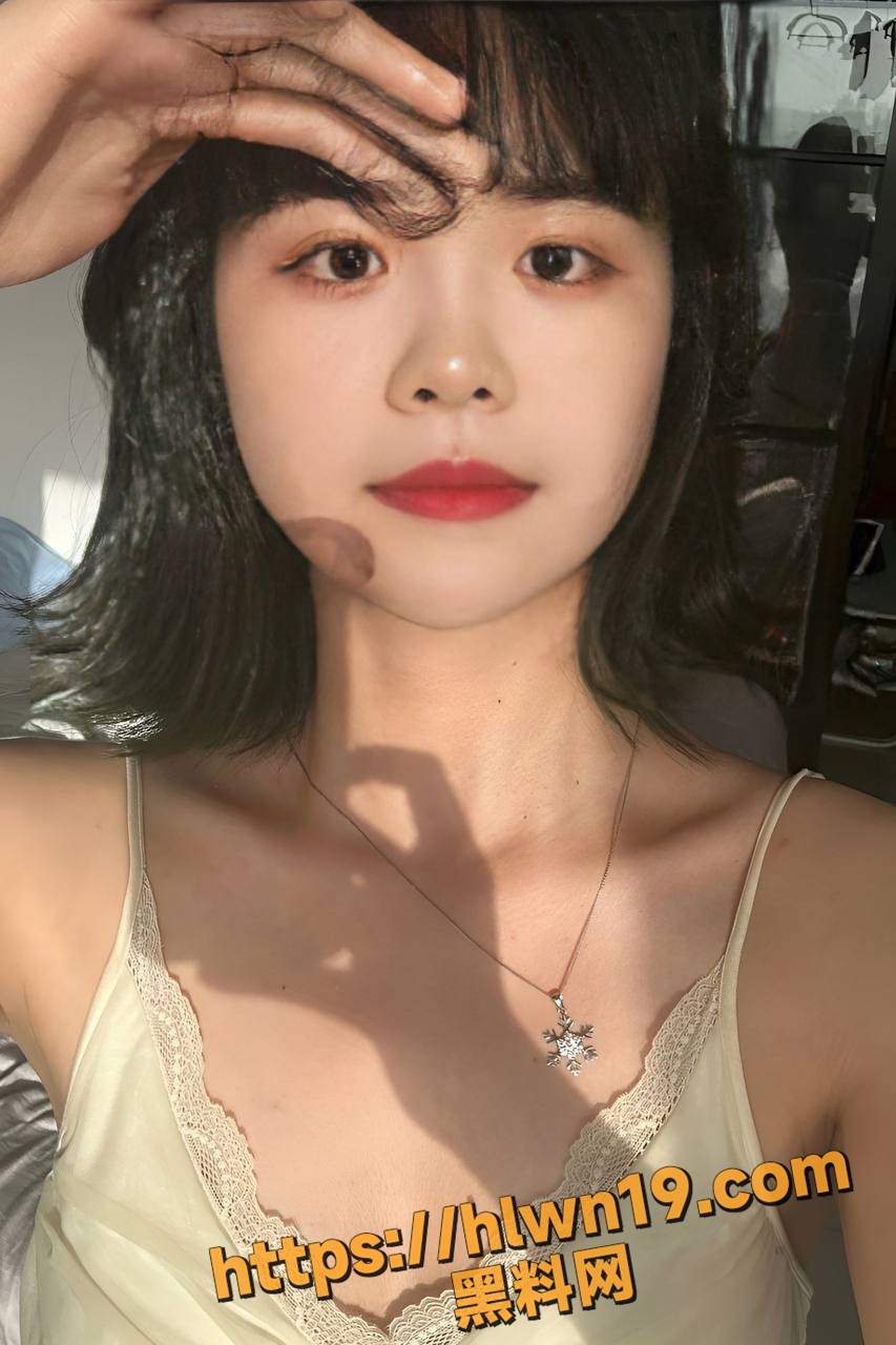 853X1280