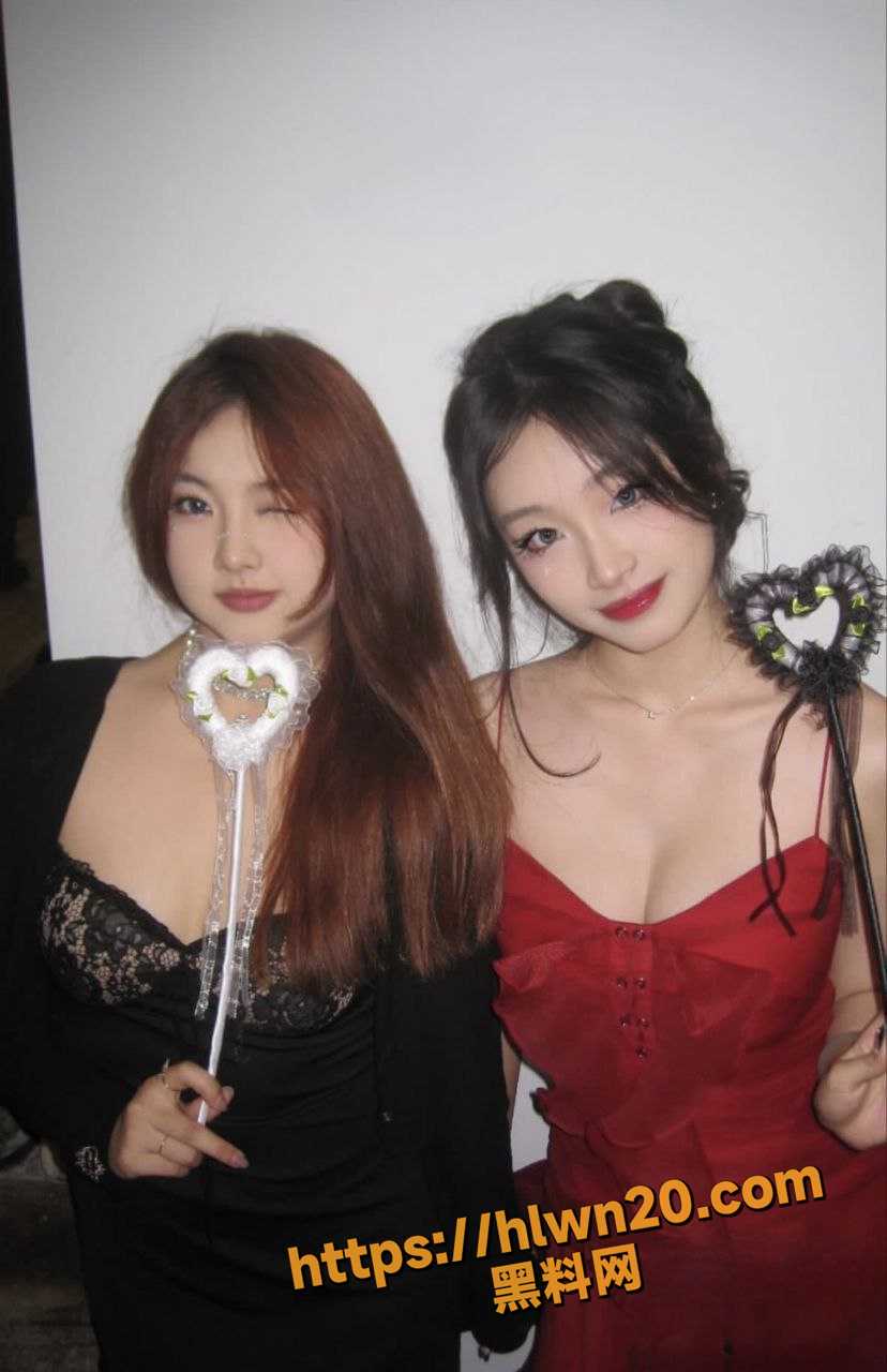 828X1280