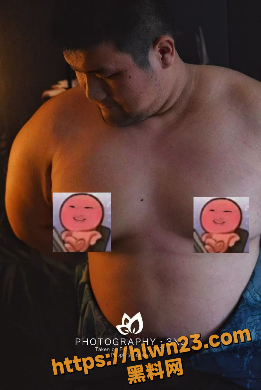 858X1280