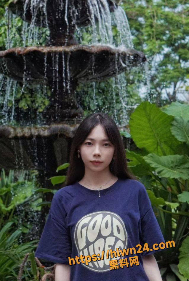 638X946