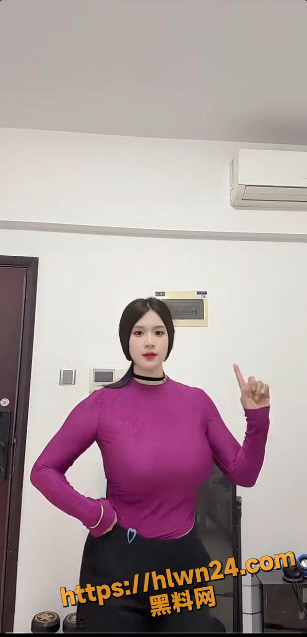 618X1280