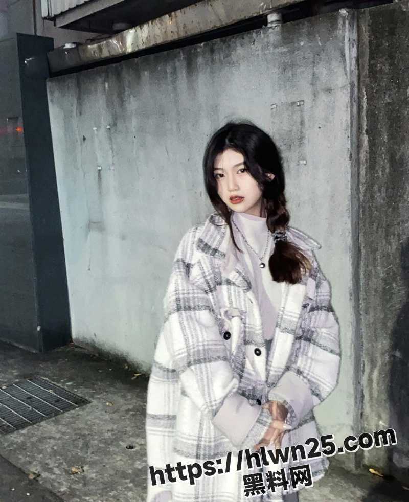 800X982