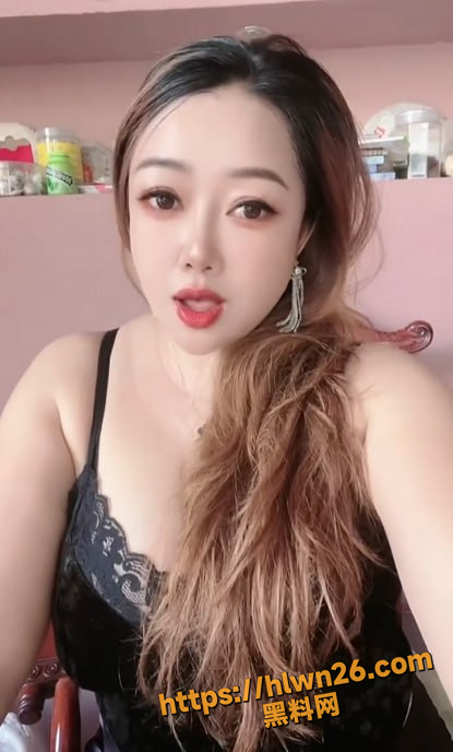 415X688