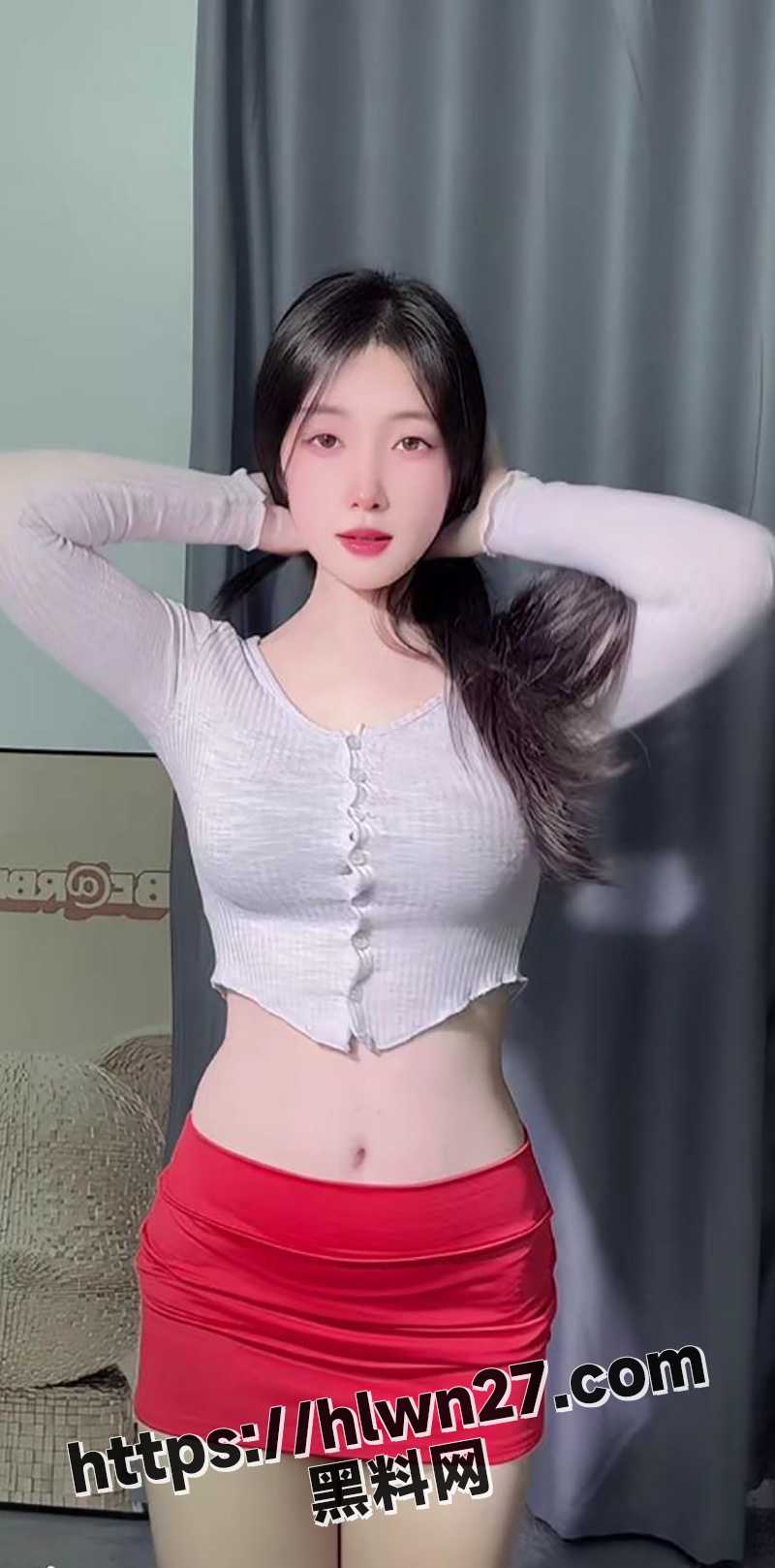 800X1618