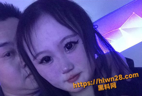493X334