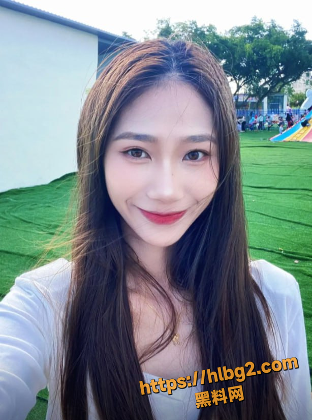 614X826