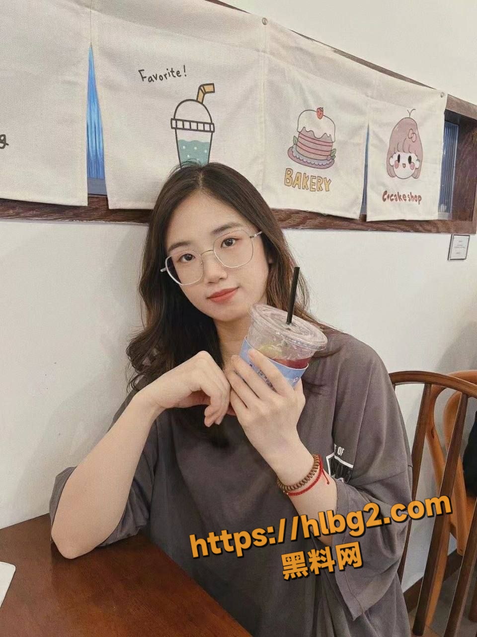 960X1280