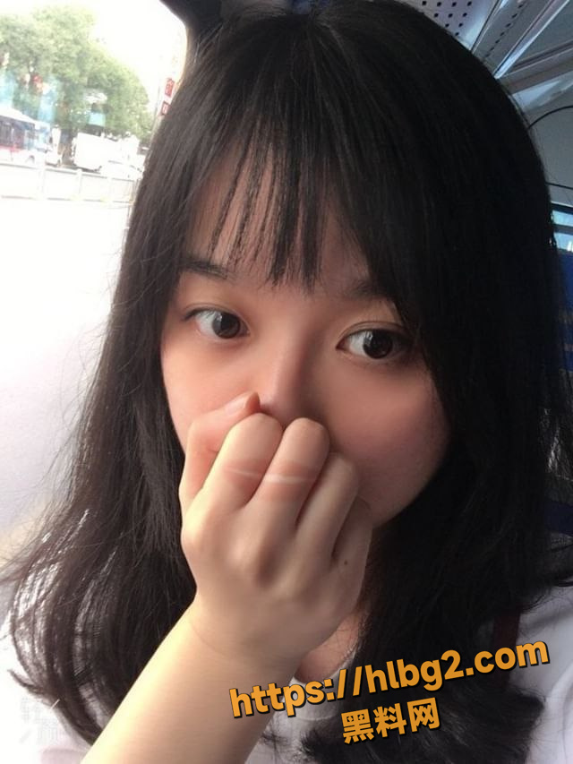 640X853