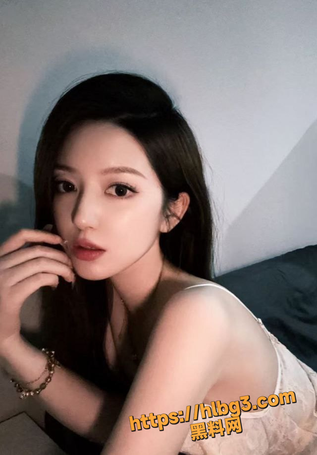 640X917