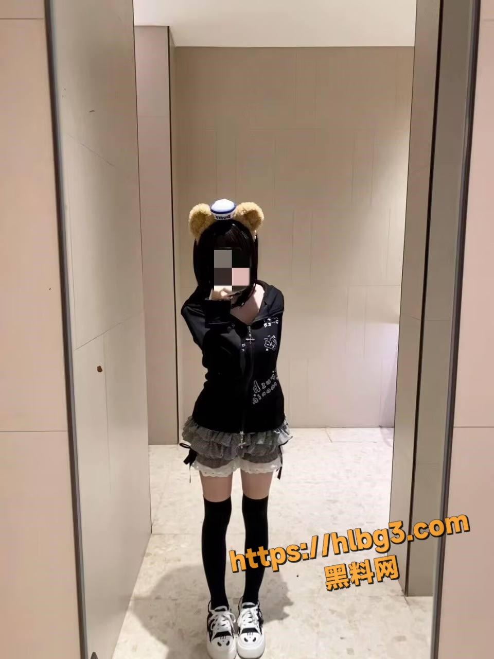 960X1280