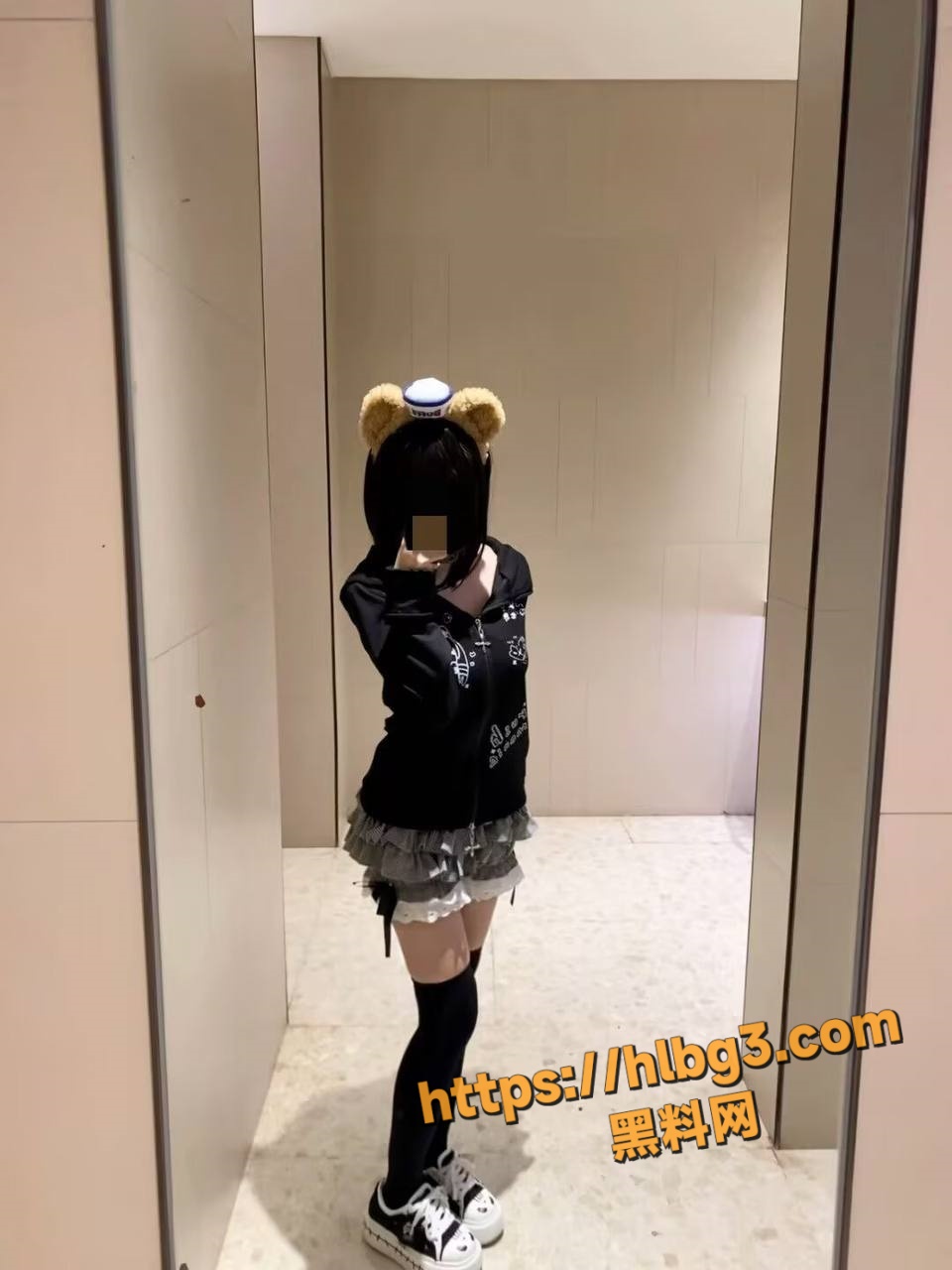 960X1280