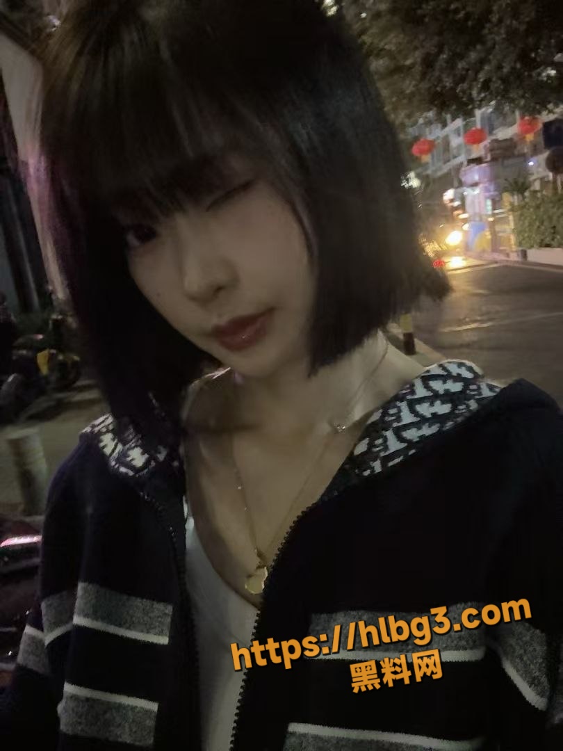 810X1080