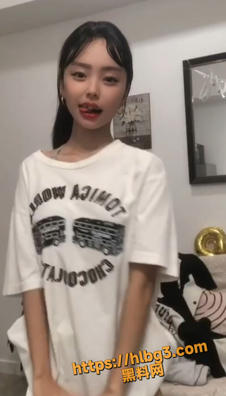731X1280