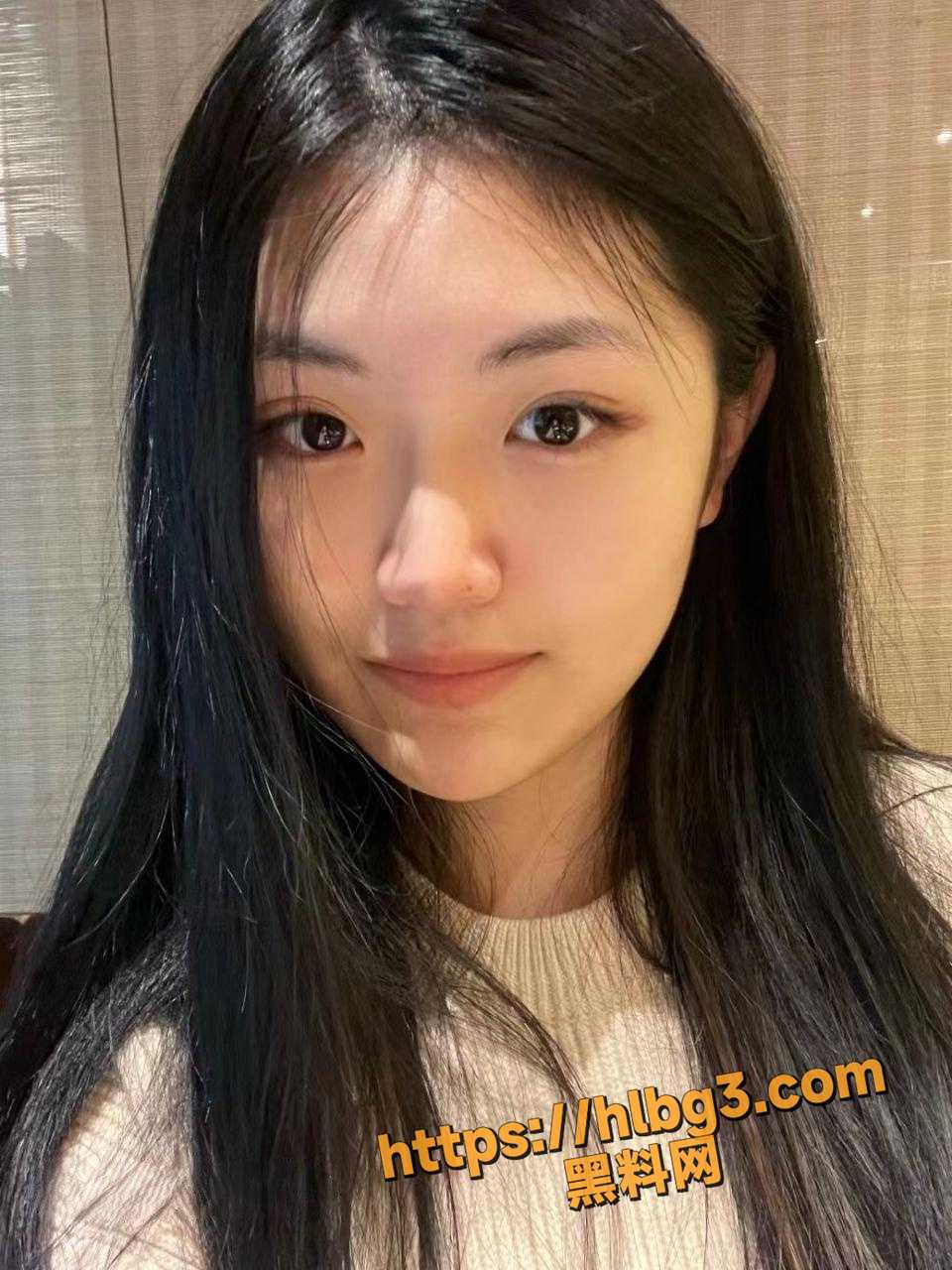 960X1280