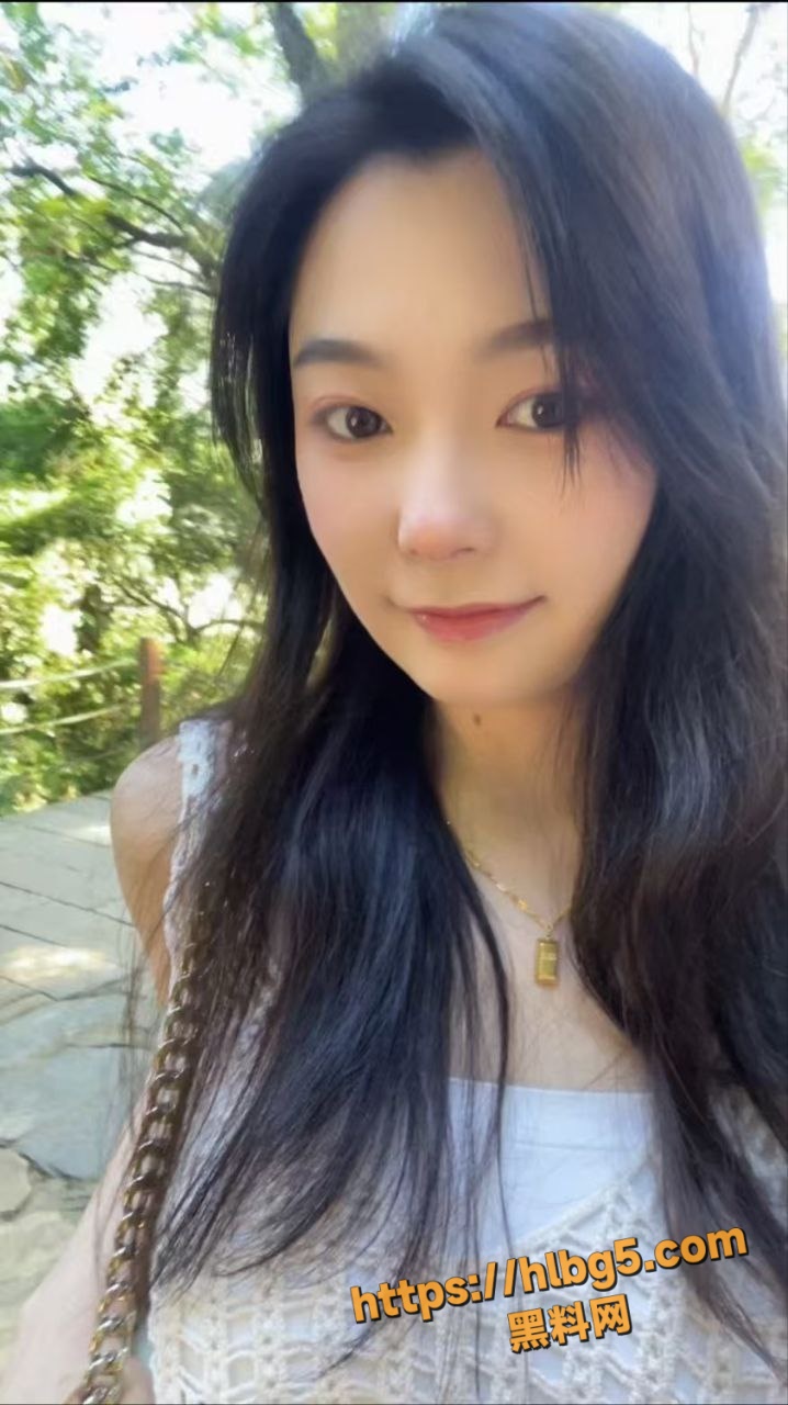 718X1280