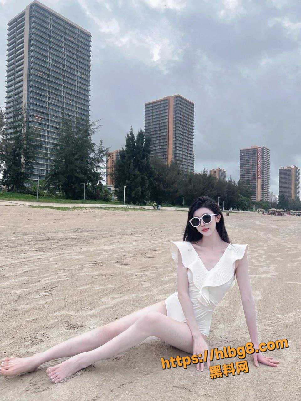 960X1280