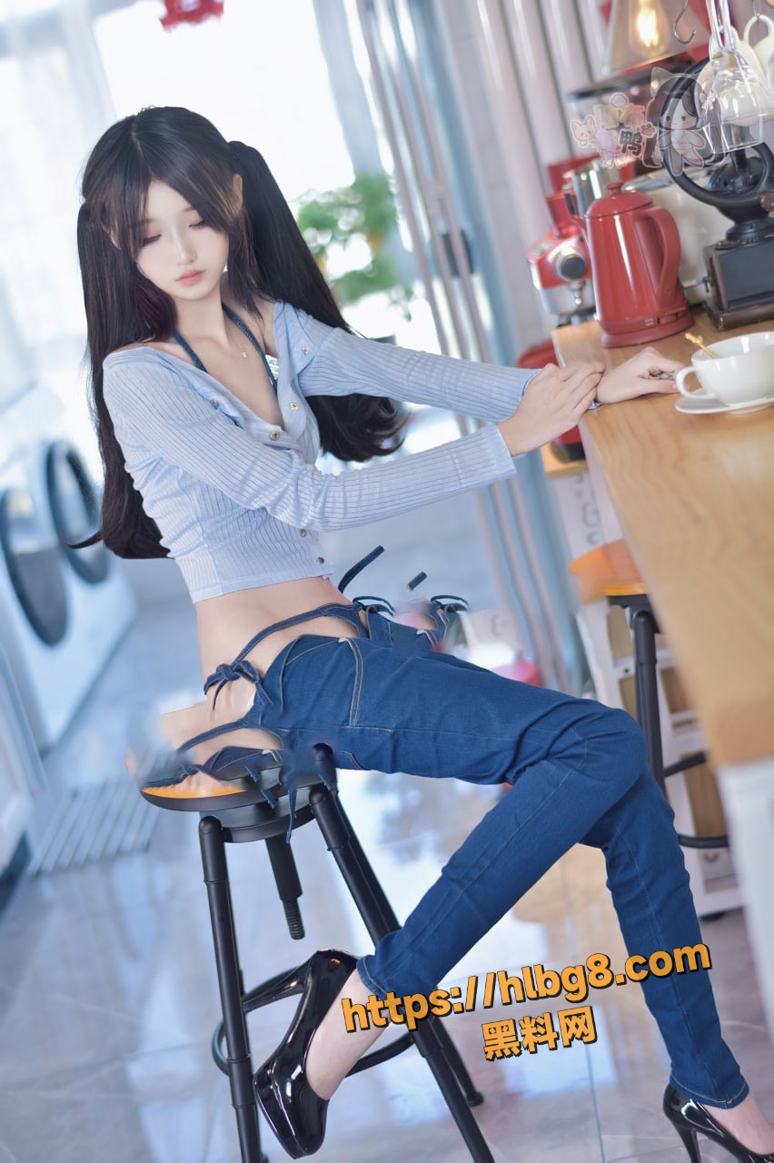 852X1280