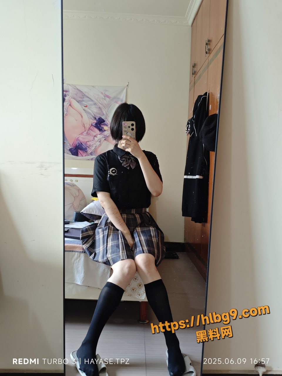 960X1280