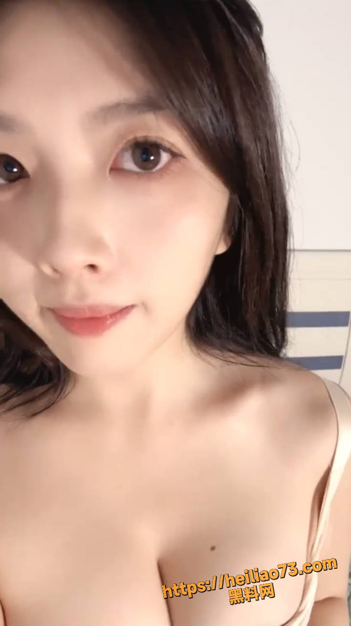 719X1280