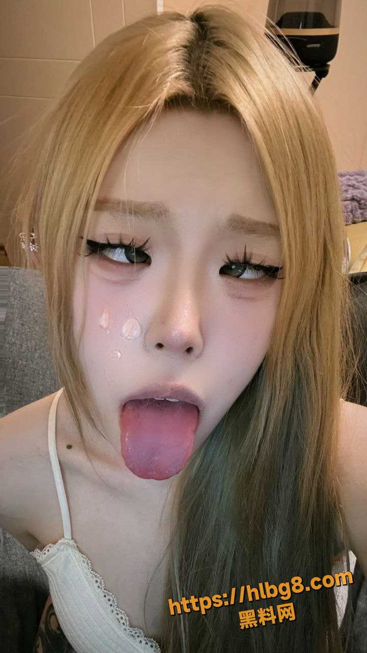 803