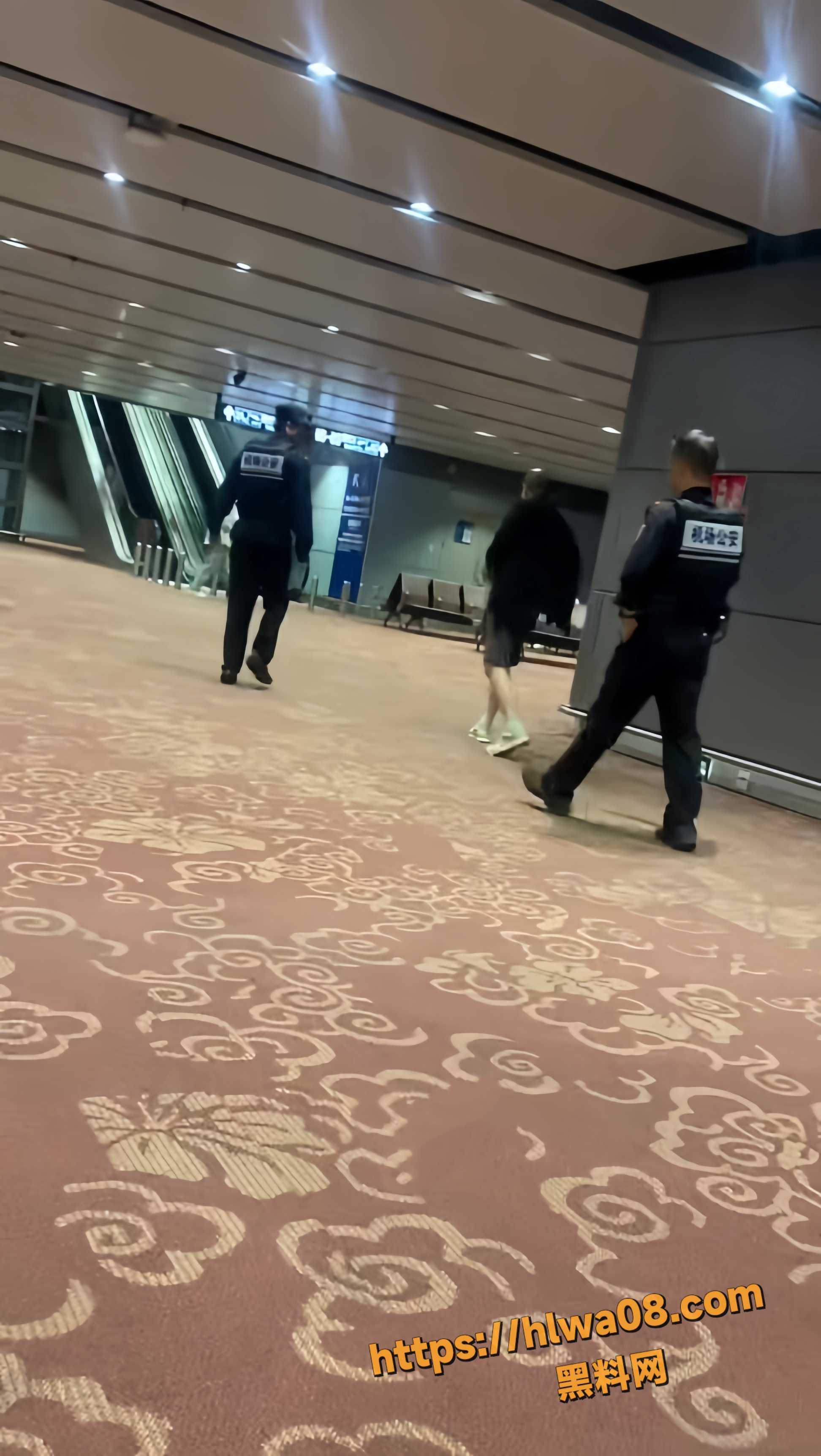 1.2 3