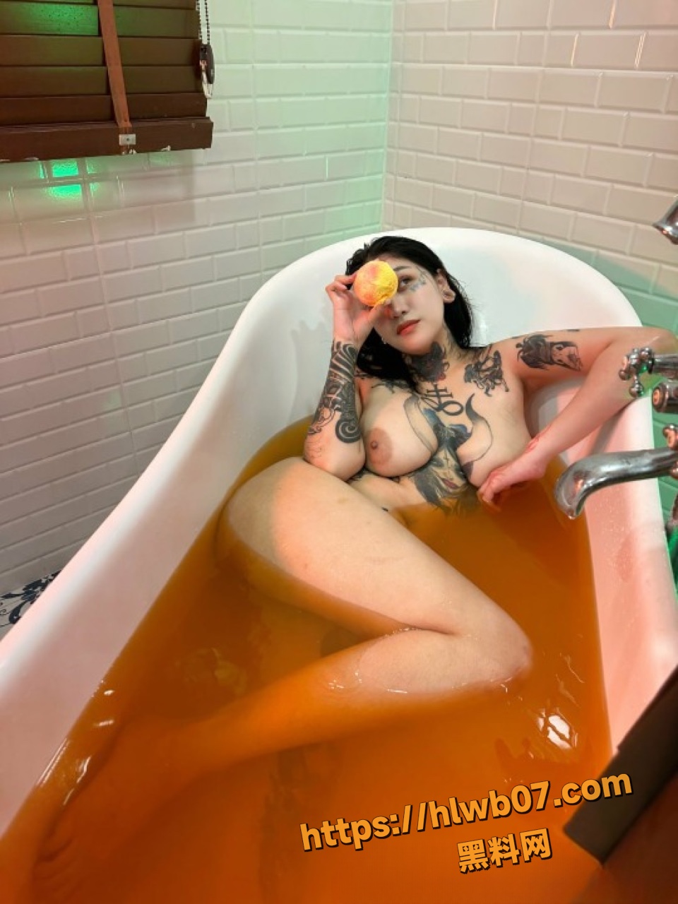 25