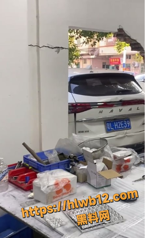 QQ20251203200252