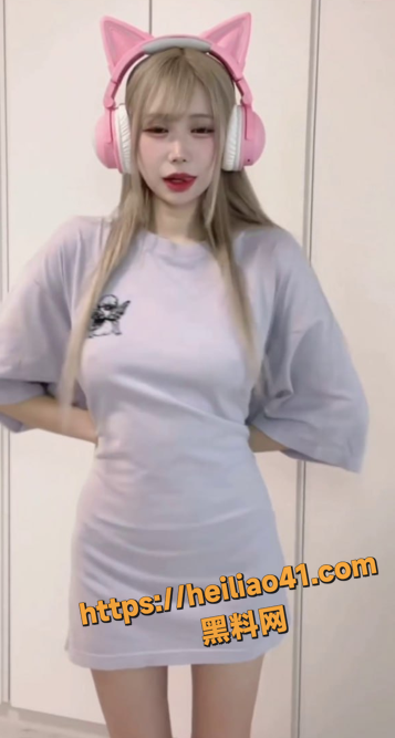 QQ20251217102424