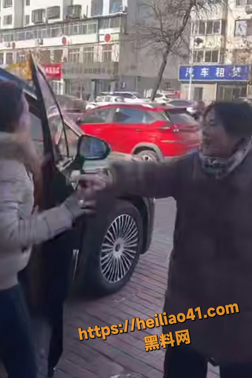 QQ20251218174341