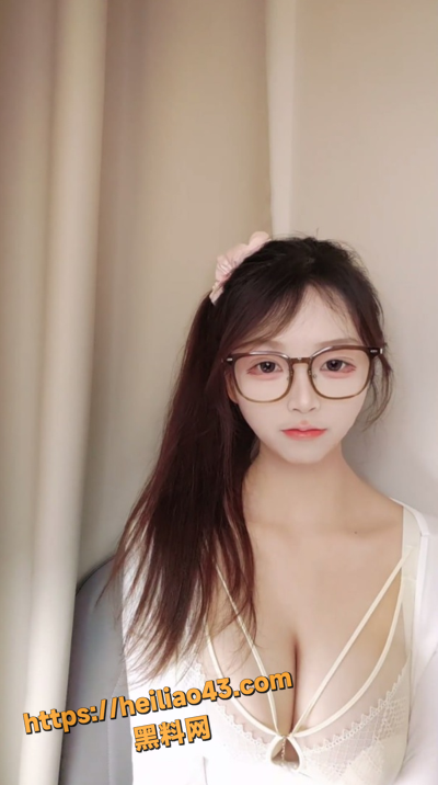 QQ20251223161521
