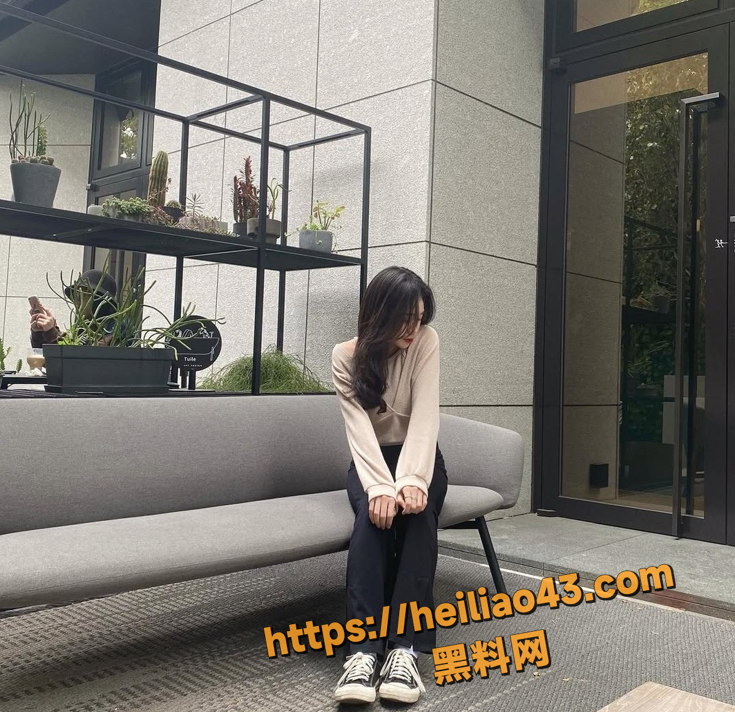 QQ20251224212252