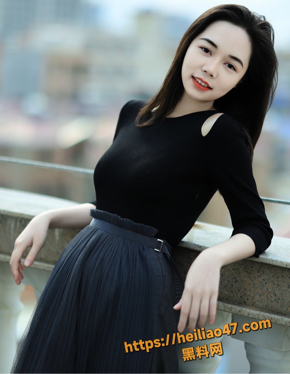广西极品女教师陈晓琳不雅视频流出1