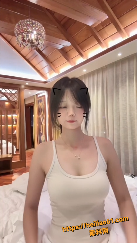 快手网红AI脱衣福利资源1
