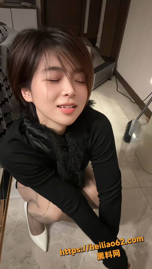 抖音短发那只猫自慰视频3