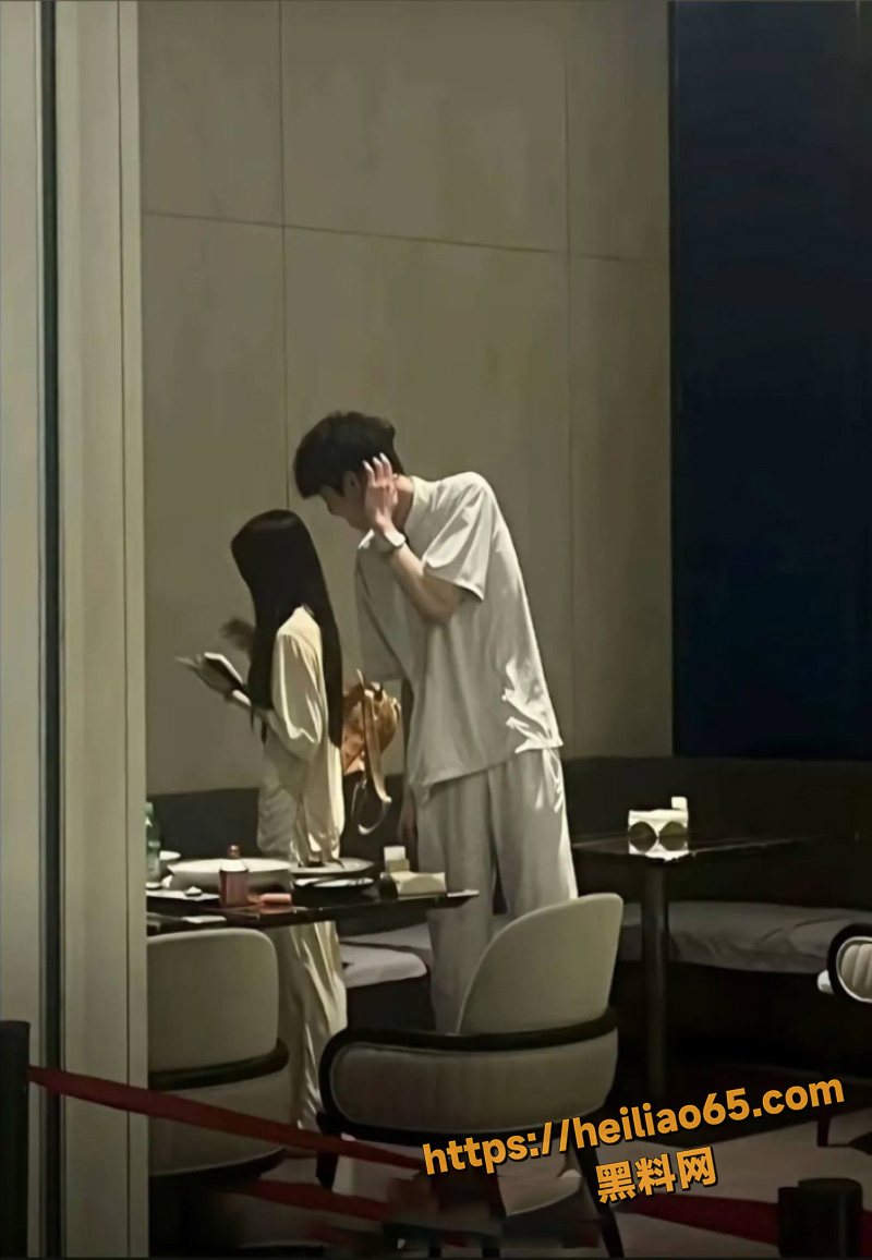 抖音百万网红 晗少 李逸晗 曝光前男友 丛睿言  酒店出轨队友女友 骚扰女生证据实锤
