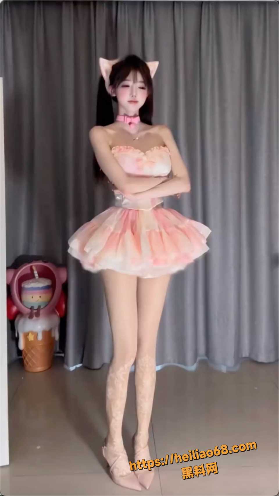 小兔啵啵裸舞福利视1