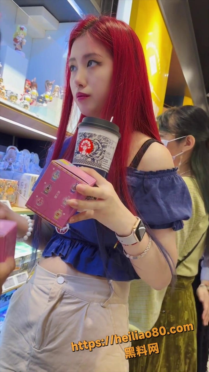 极品美女走光福利2