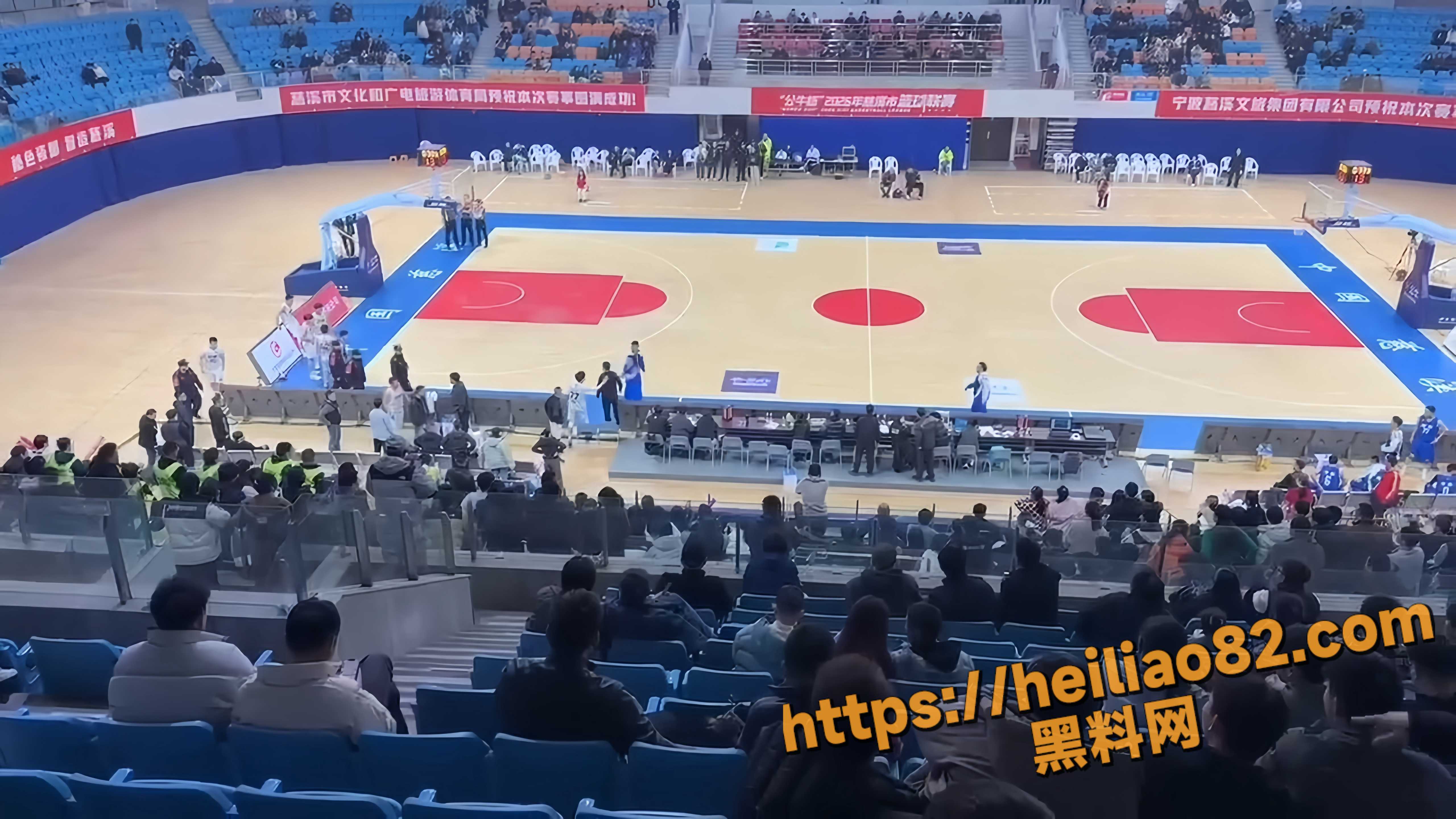 慈溪篮球赛打架视频2
