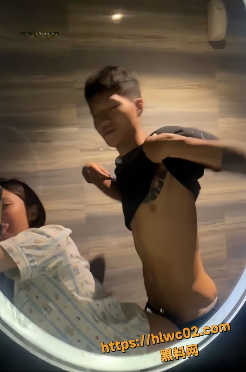 小酒窝