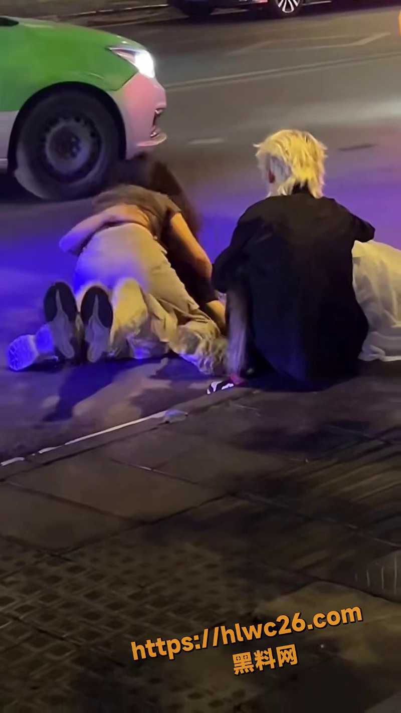 偷拍醉酒情侣不雅视频 3