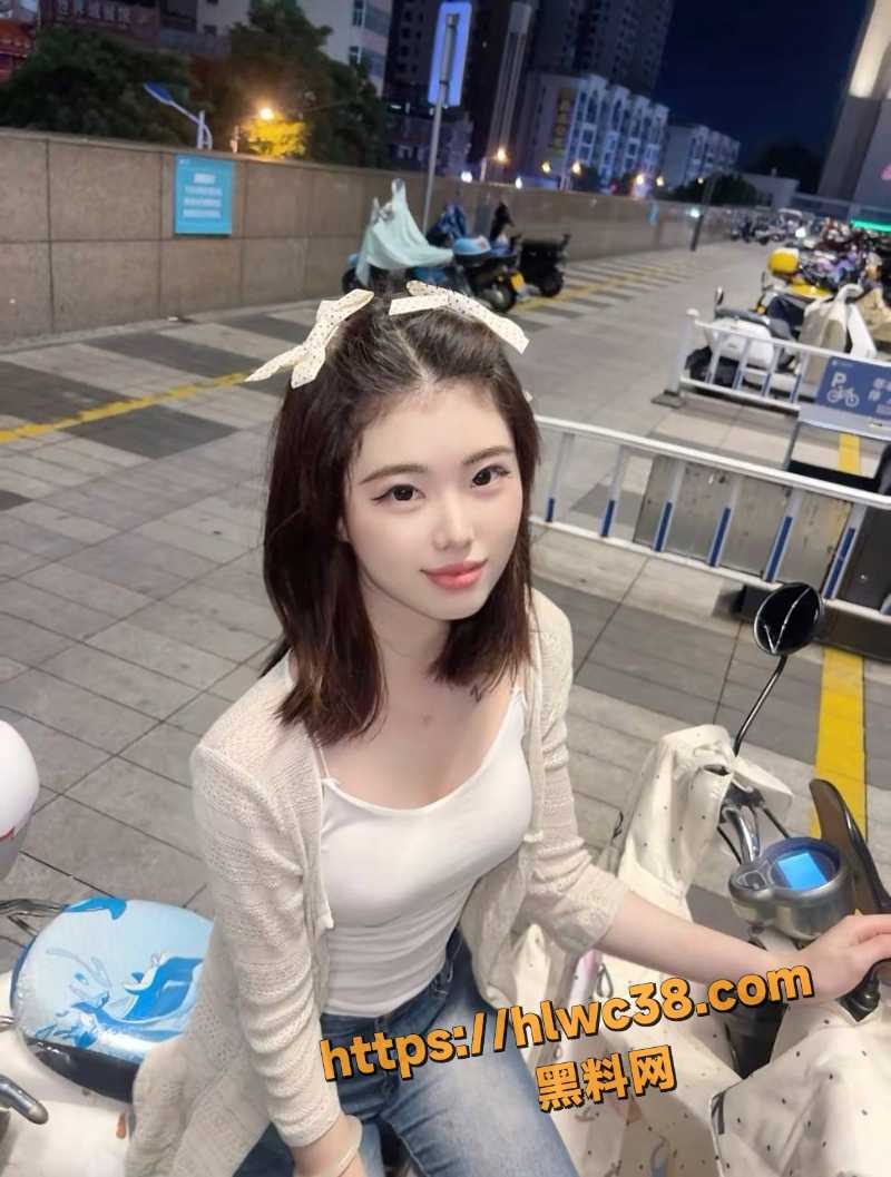 苏紫芳被男友威胁3