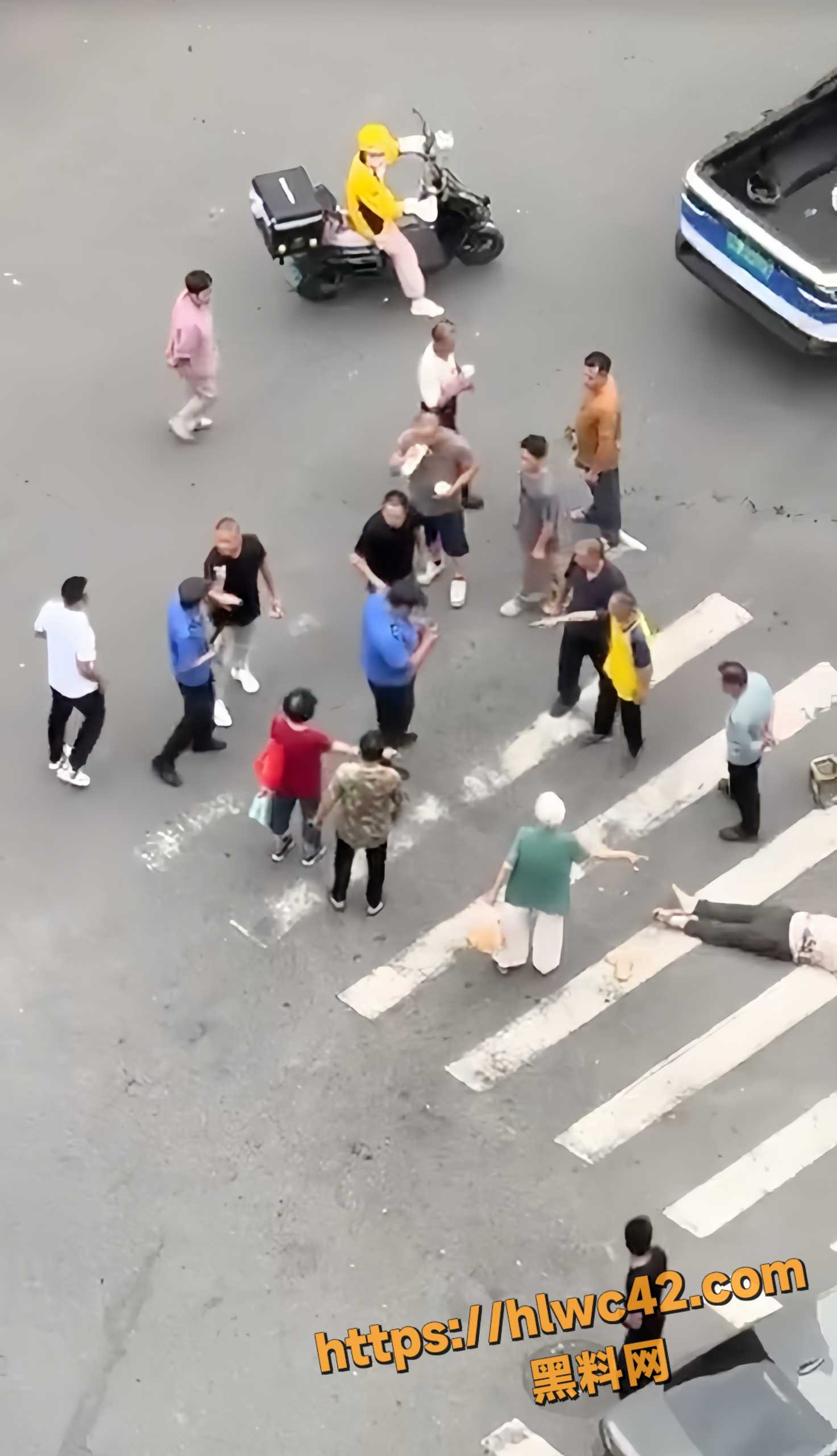 城管暴力执法现场视频4
