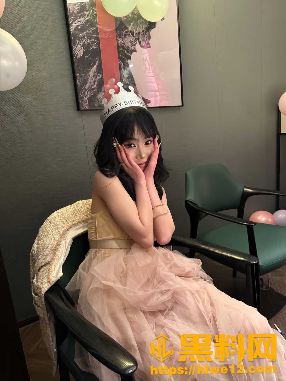 内蒙古艺术学院表演系娜仁高娃2