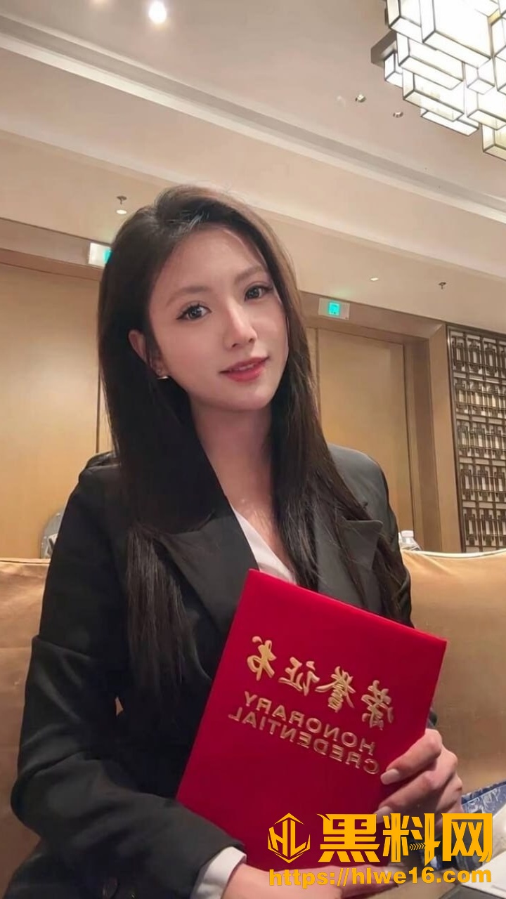 王嘉薇陪睡视频2